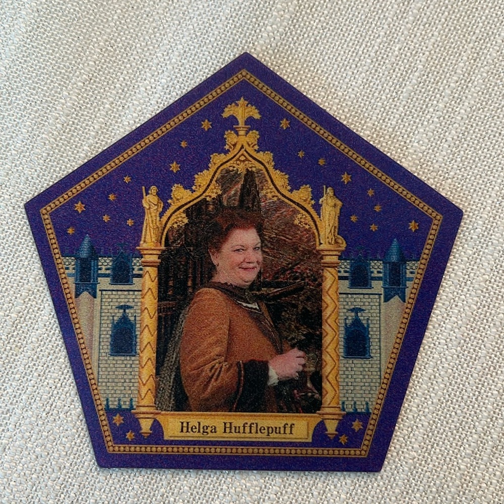 Universal Studios Harry Potter Helga Hufflepuff Wizard Chocolate Frog Card